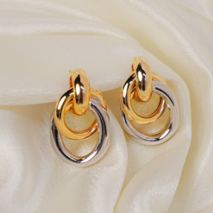 Chic Fusion Interlock Earrings