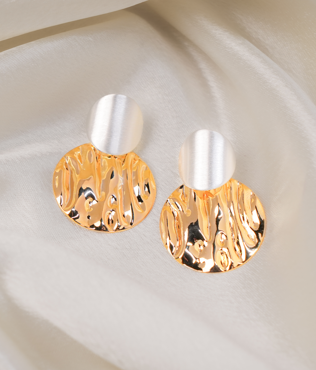 Textured Dual-Tone Circle Stud Earrings