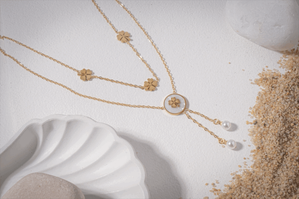 LAYERED NECKLACE