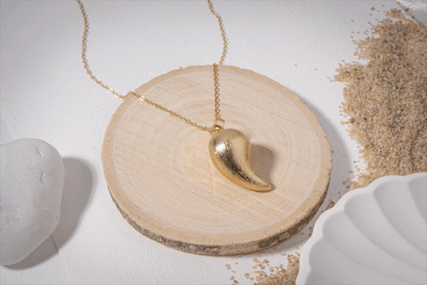 vosgi necklace for women with pendant