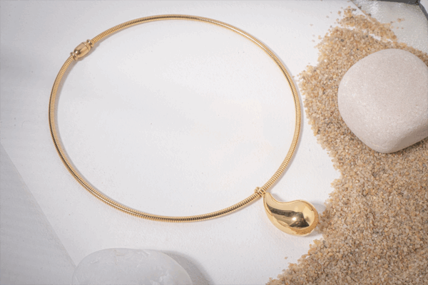 vosgi chain for women