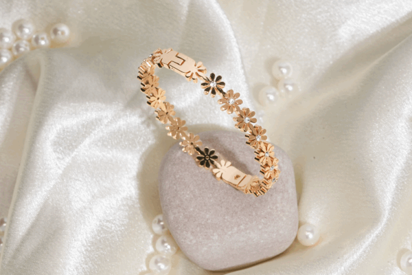 IMITATION JEWELLERY